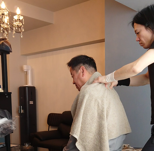 愛知県名古屋市・りおん式整体改善コースをご利用の男性のお客様（I・H様 50代）中区栄からご来店の画像